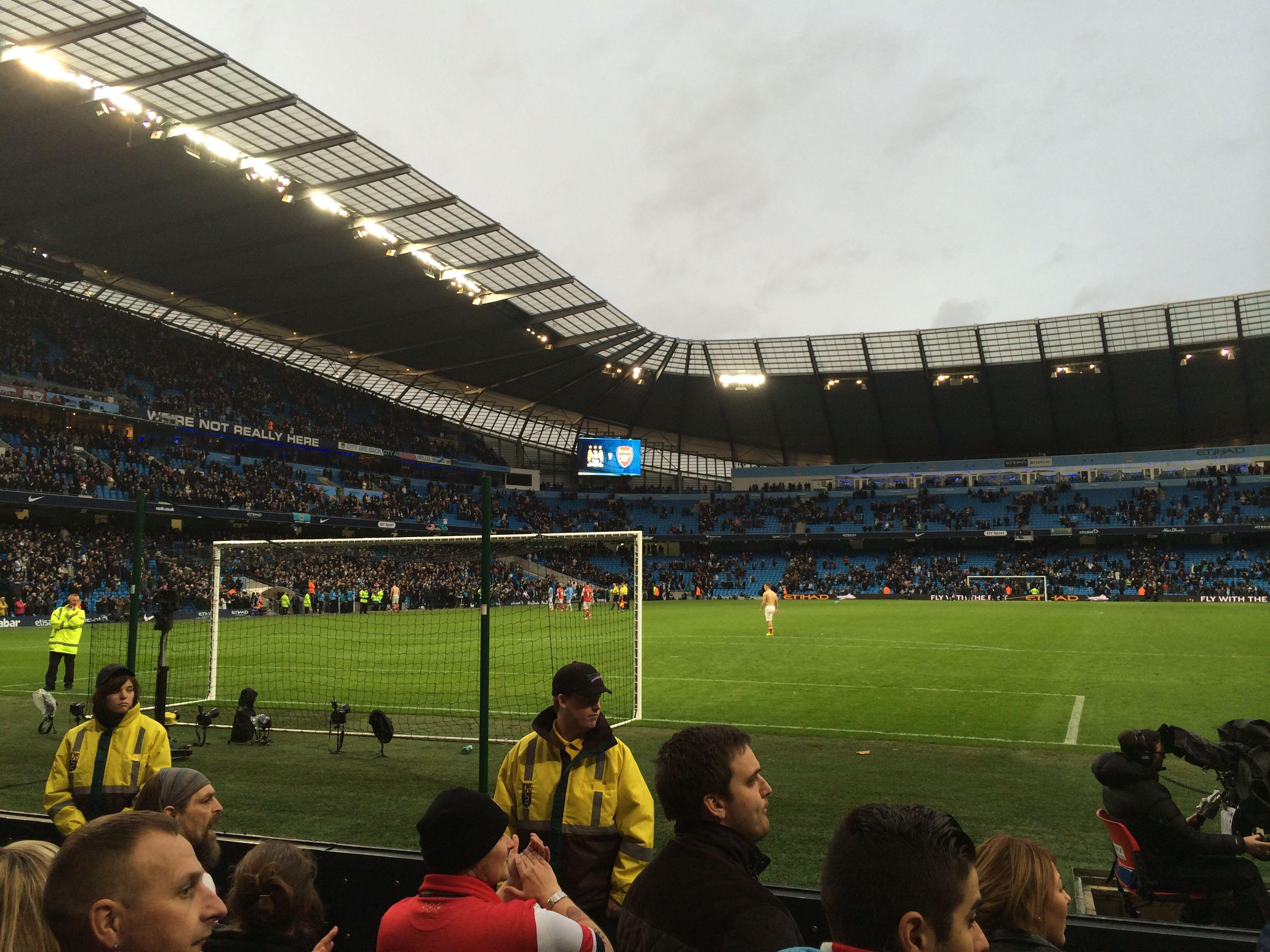 引发了球迷 引发了球迷