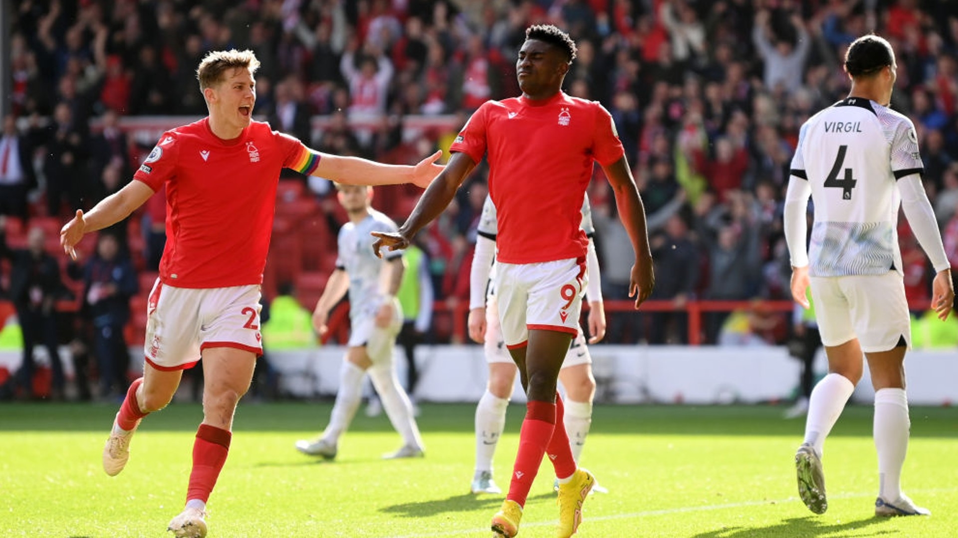 都让人联想 都让人联想