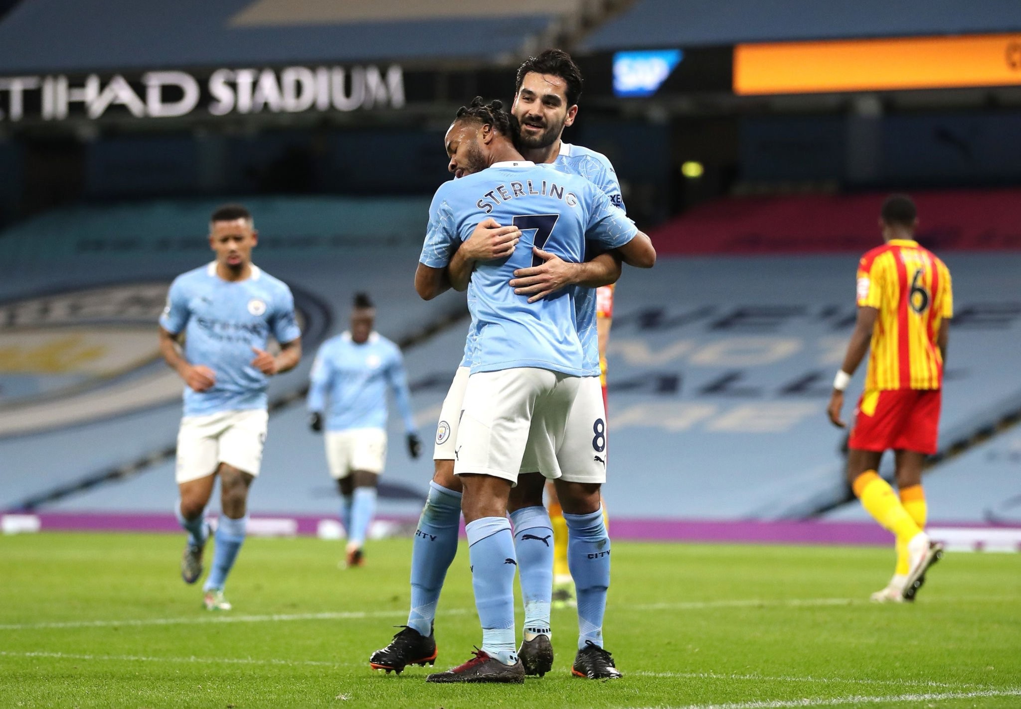 年轻球员谢 年轻球员谢